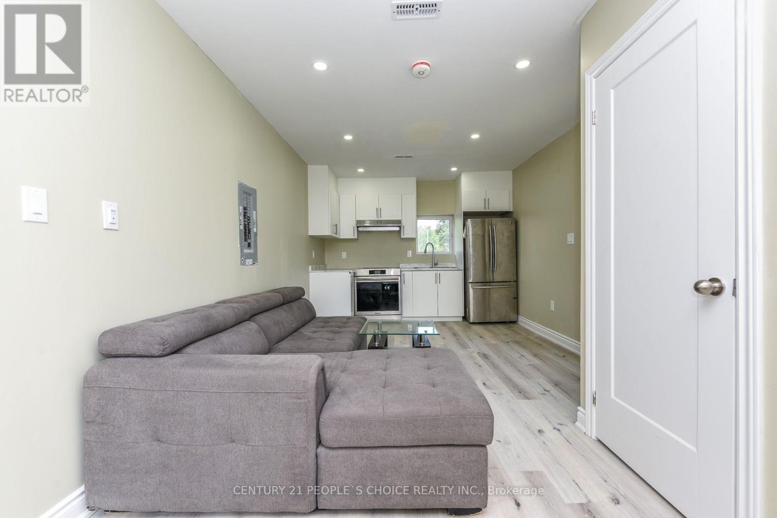 8 Fidelia Crescent, Brampton, Ontario  L6T 3P8 - Photo 44 - W13676792