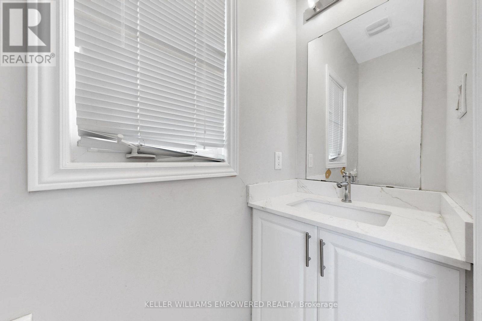 26 Good Hope Road, Brampton, Ontario  L6R 3L7 - Photo 4 - W13676820