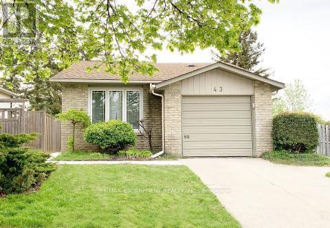 LOWER - 43 KANATA CRESCENT, Brantford, Ontario
