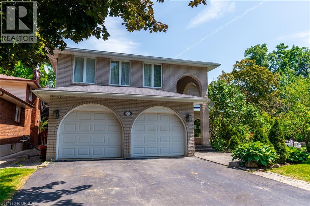 267 Memorial Drive, Brantford, Ontario  N3R 7G6 - Photo 9 - 40855827