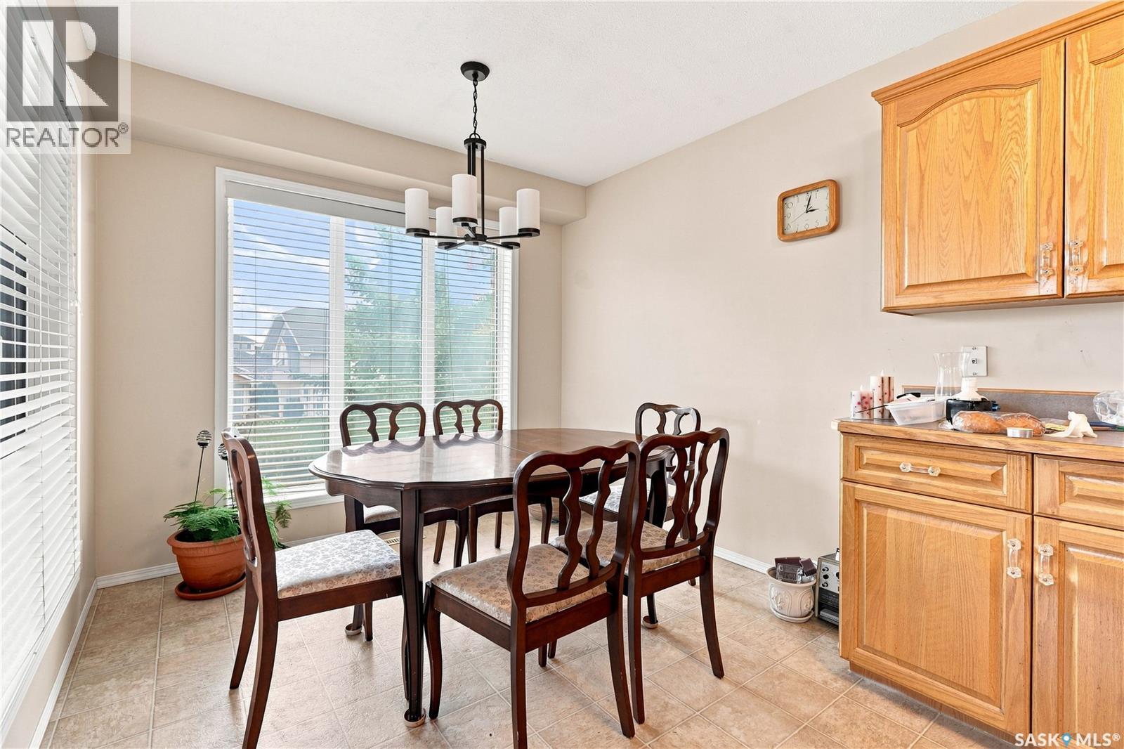 518 Peterson Crescent, Saskatoon, Saskatchewan  S7L 7H7 - Photo 7 - SK045632