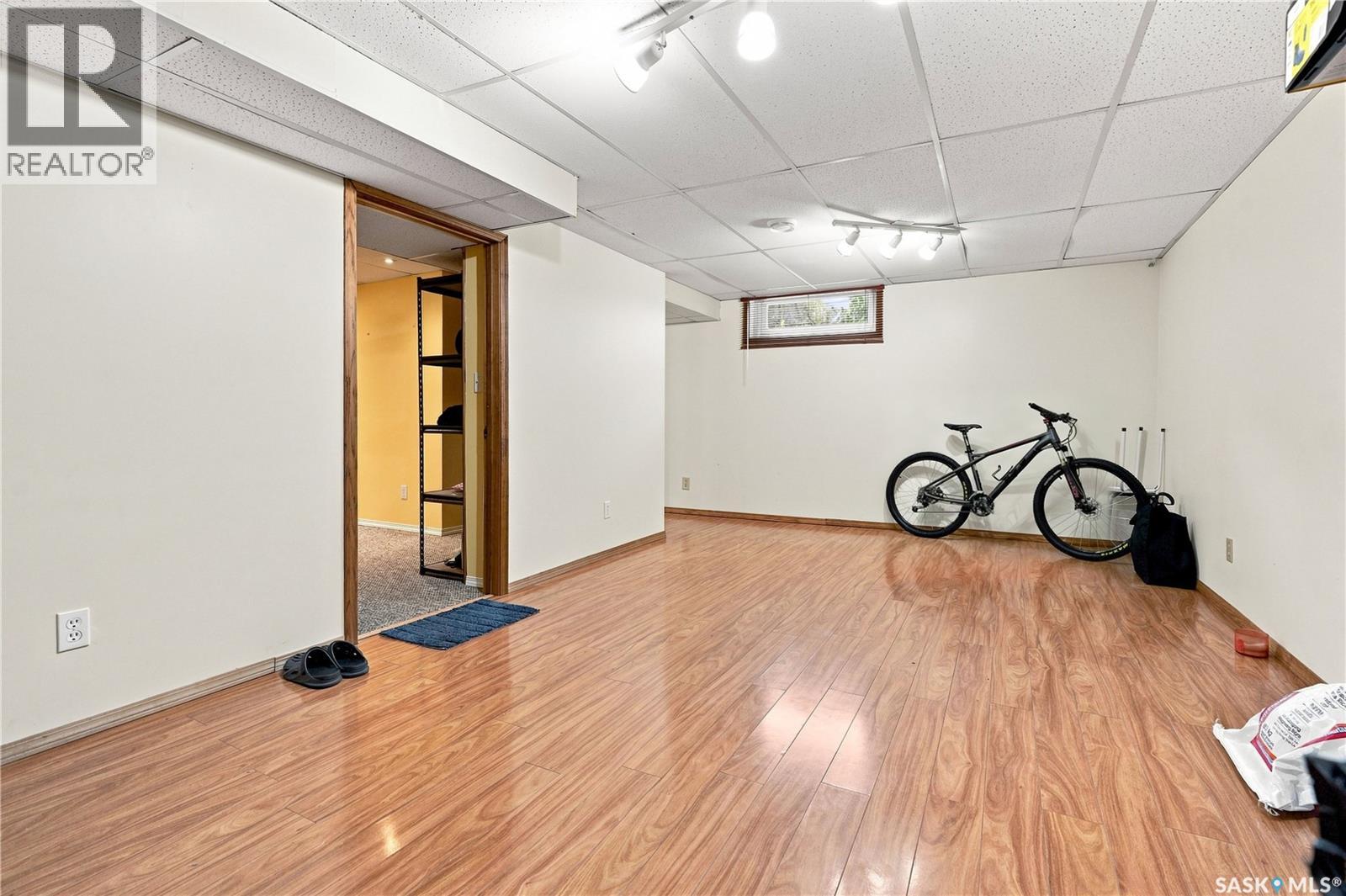2401 Dufferin Avenue, Saskatoon, Saskatchewan  S7J 1C3 - Photo 32 - SK045627