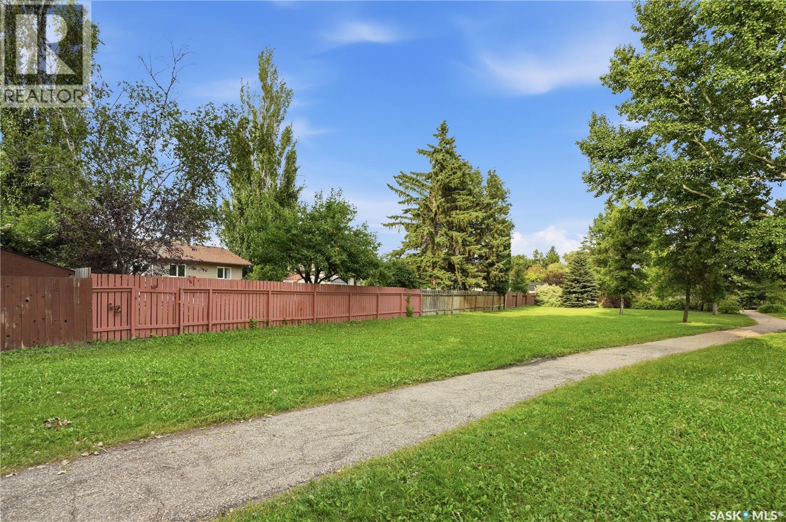 619 Addie Crescent, Saskatoon, Saskatchewan  S7N 3K6 - Photo 57 - SK045604