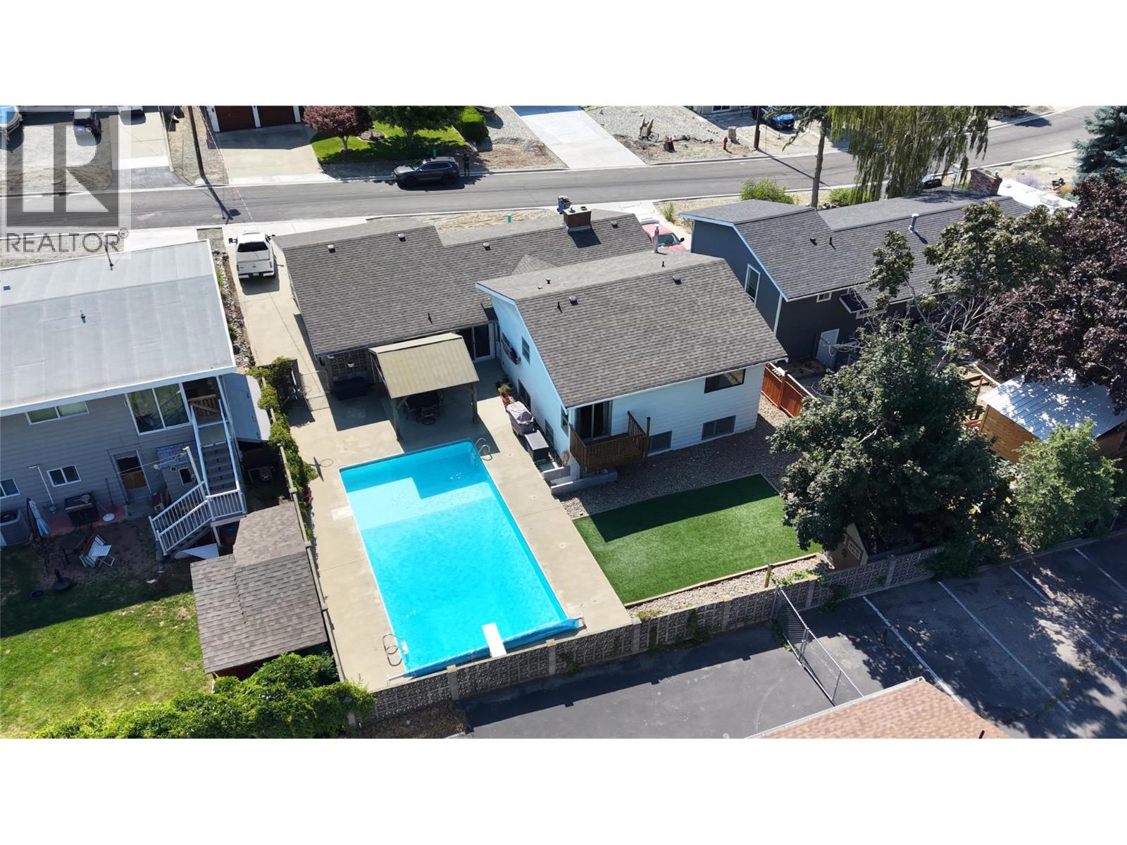 14 Quail Place, Osoyoos, British Columbia  V0H 1V1 - Photo 2 - 10393018