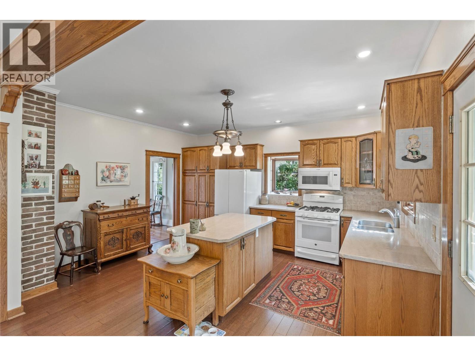219 St Paul Street W, Kamloops, British Columbia  V2C 1G2 - Photo 12 - 10397581