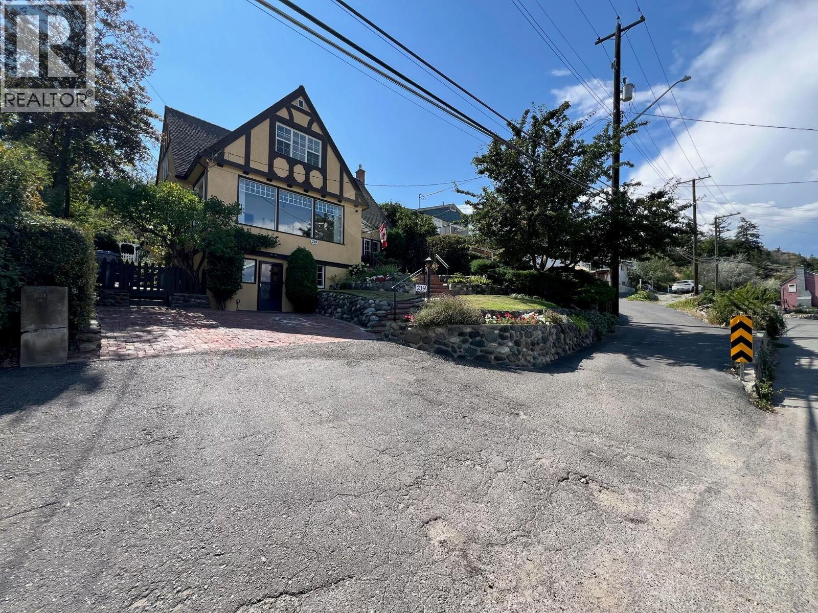 219 St Paul Street W, Kamloops, British Columbia  V2C 1G2 - Photo 43 - 10397581
