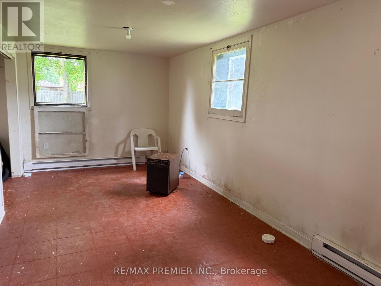 277 Gibbons Street, Oshawa, Ontario  L1J 4Y5 - Photo 10 - E13662290