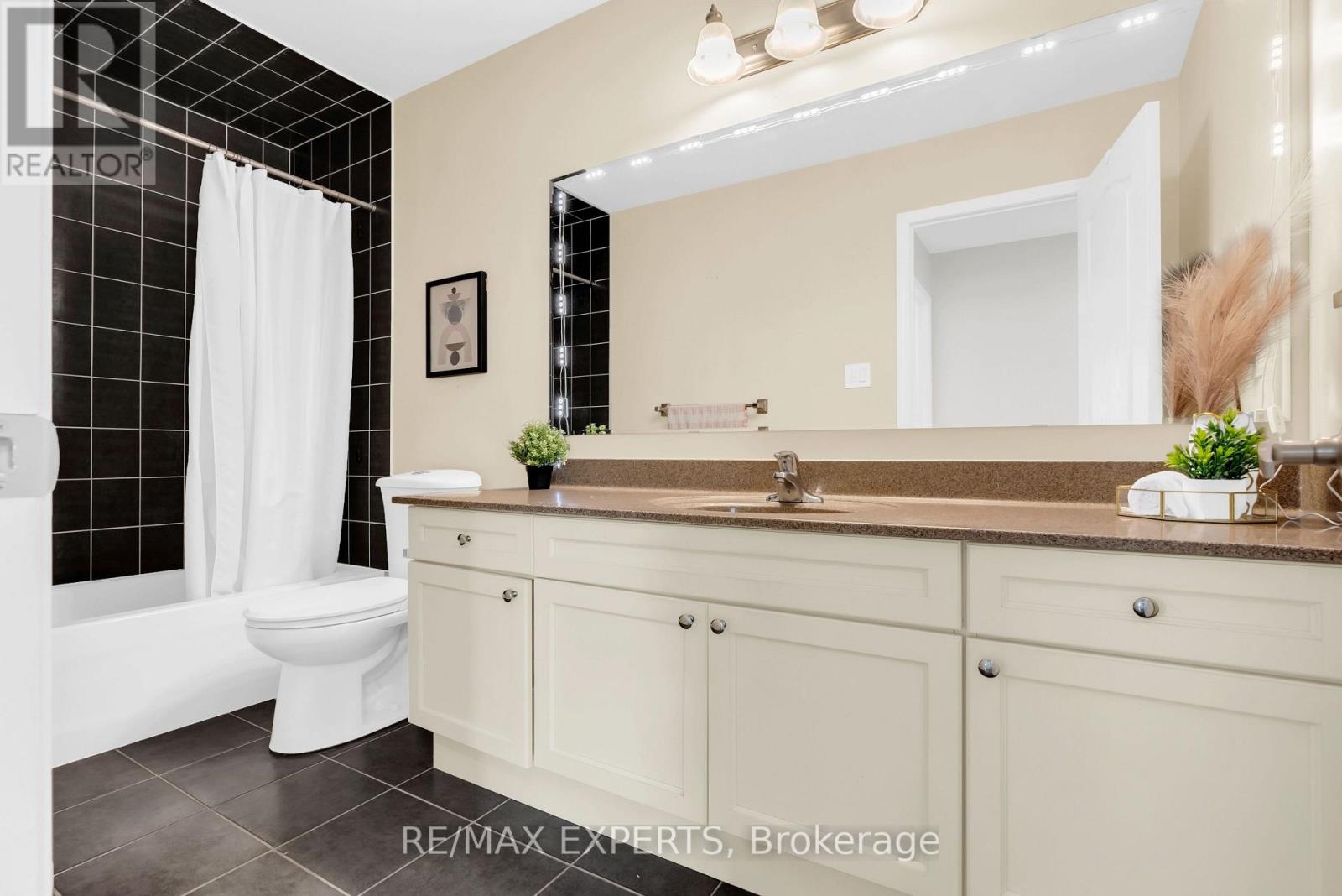 414 Grenke Place, Milton, Ontario  L9T 7T5 - Photo 25 - W13676446