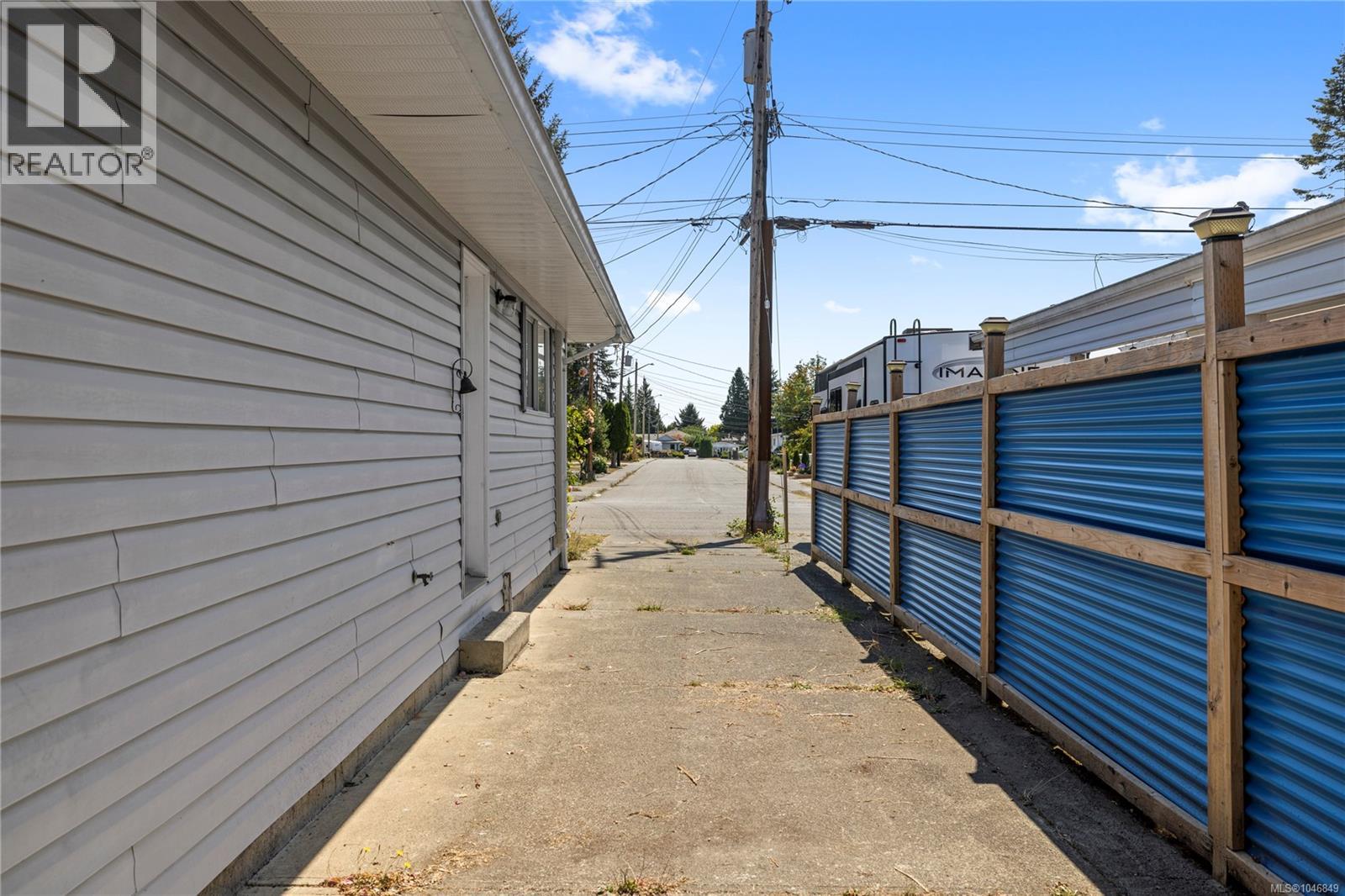 2454 5th St E, Courtenay, British Columbia  V9N 8J2 - Photo 29 - 1046849
