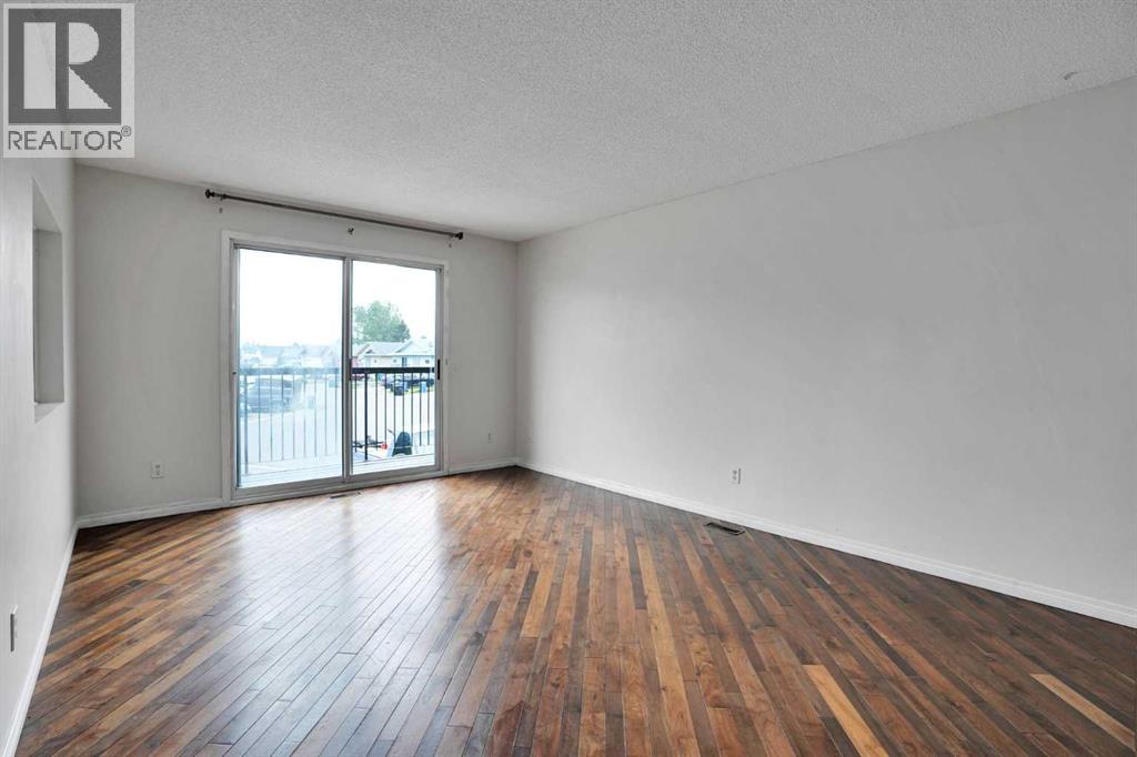 152 Fonda Drive Se, Calgary, Alberta  T2A 6E6 - Photo 7 - A2336918