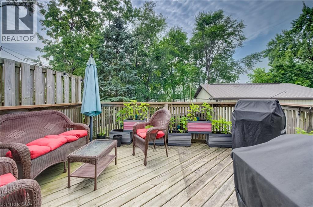 124 Queensway Drive, St. Jacobs, Ontario  N0B 2N0 - Photo 24 - 40855436