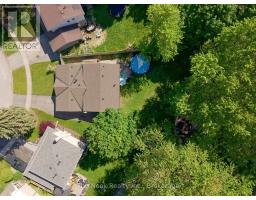30 DEERPARK CRESCENT, Clarington, Ontario