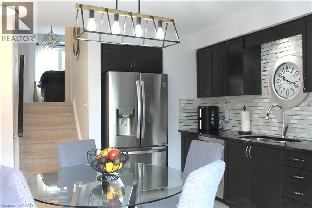12 Poplar Drive Unit# 21, Cambridge, Ontario  N3C 0G4 - Photo 8 - 40855597
