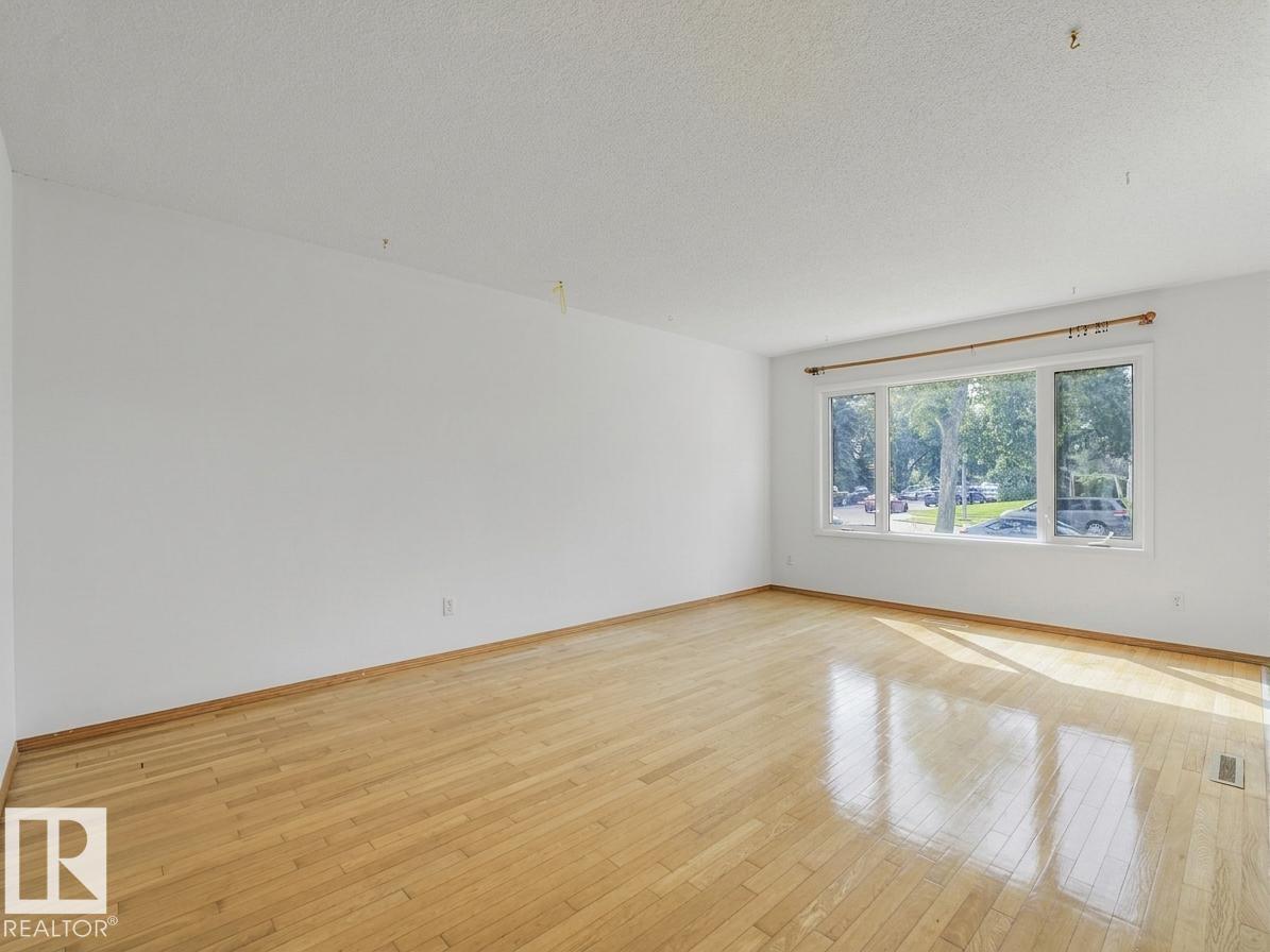 16428 88 Av Nw, Edmonton, Alberta  T5R 4M7 - Photo 6 - E4503748