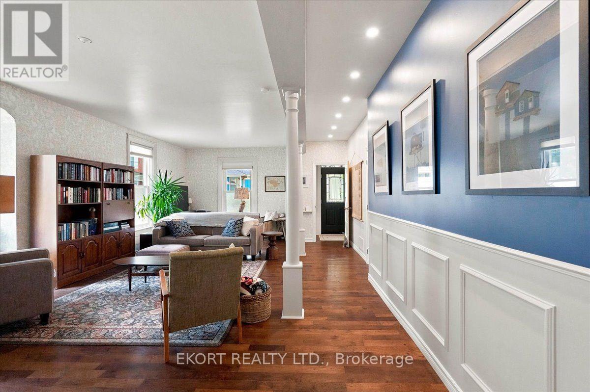 50 Elizabeth Street, Prince Edward County, Ontario  K0K 2T0 - Photo 7 - X13676962
