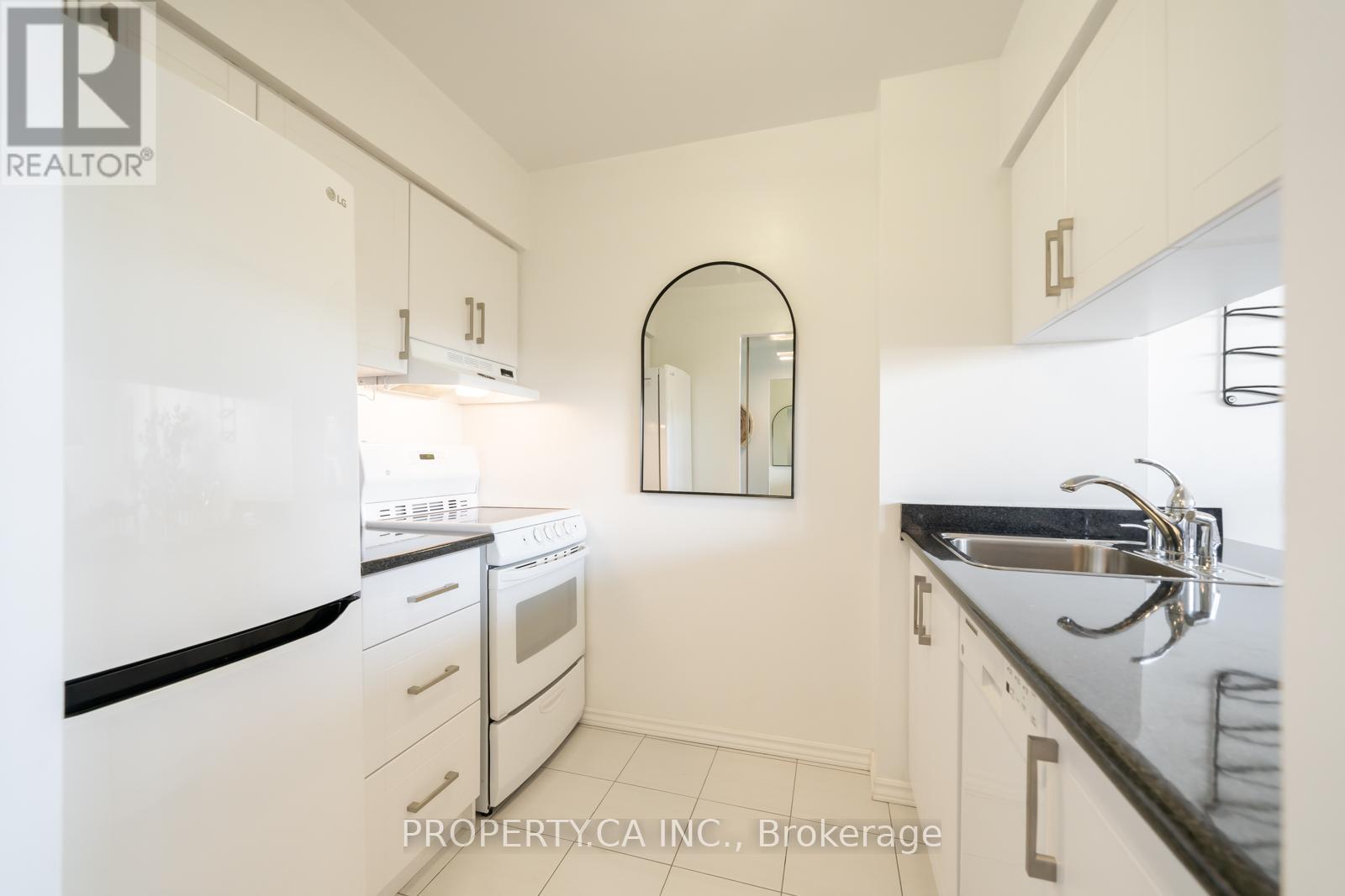 914 - 80 St Patrick Street, Toronto, Ontario  M5T 2X6 - Photo 16 - C13676888