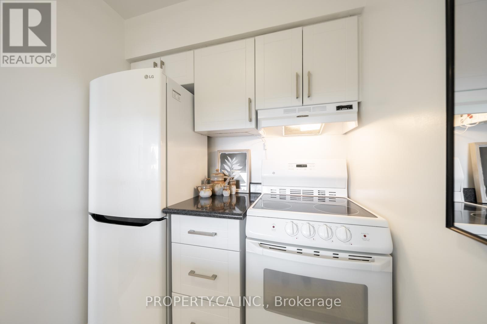 914 - 80 St Patrick Street, Toronto, Ontario  M5T 2X6 - Photo 17 - C13676888