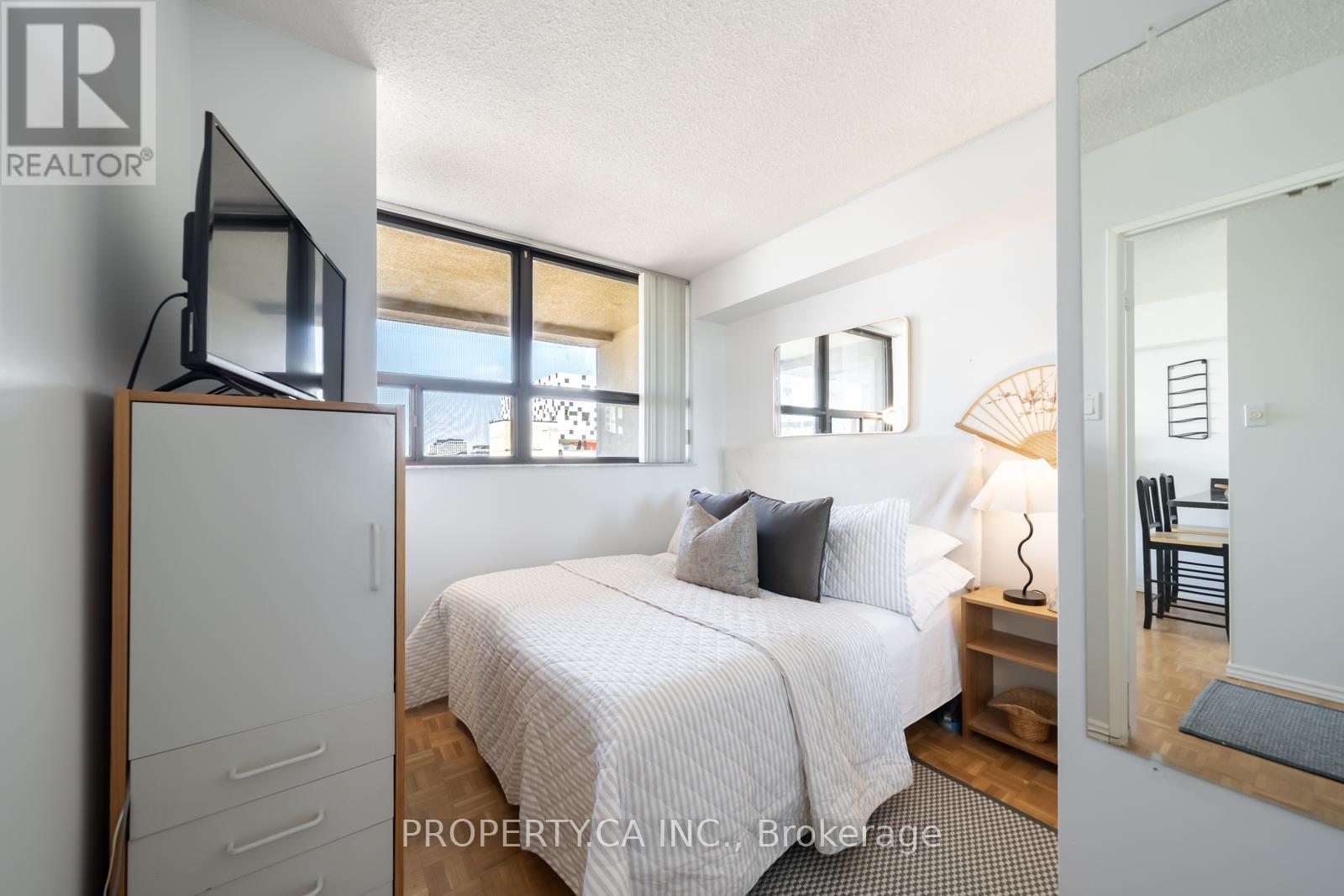 914 - 80 St Patrick Street, Toronto, Ontario  M5T 2X6 - Photo 19 - C13676888