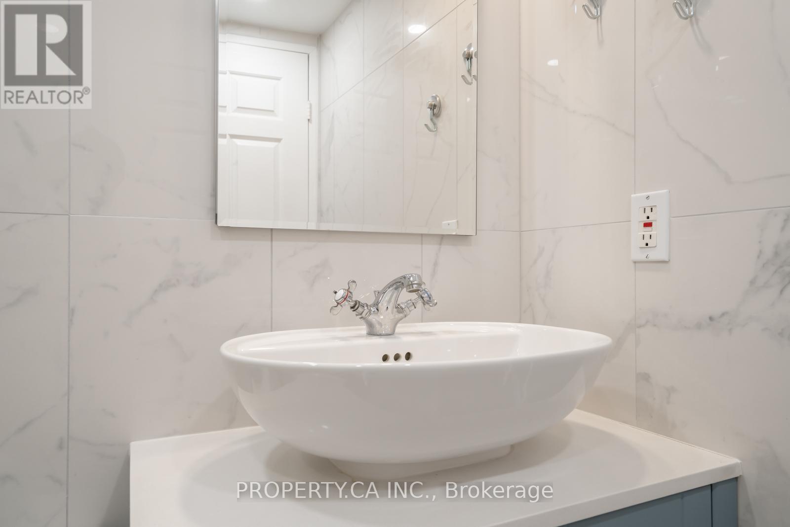 914 - 80 St Patrick Street, Toronto, Ontario  M5T 2X6 - Photo 23 - C13676888