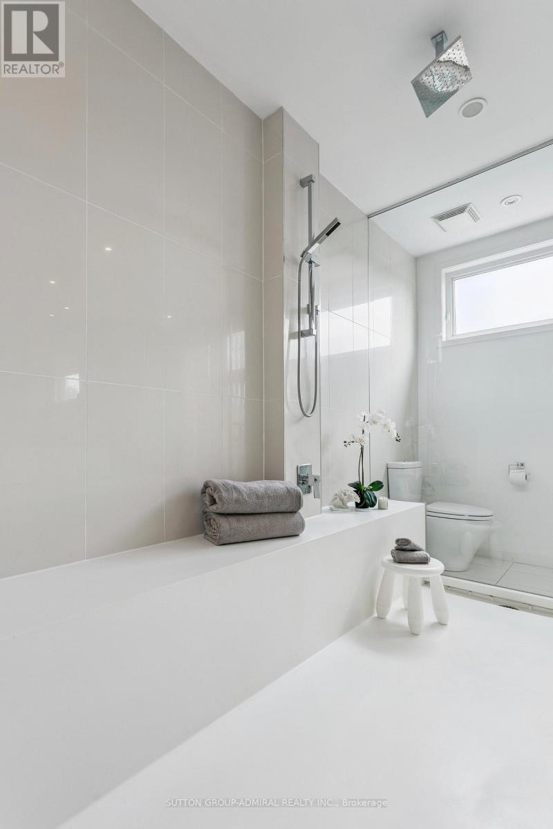 492 Shaw Street, Toronto, Ontario  M6G 3L3 - Photo 19 - C13677002