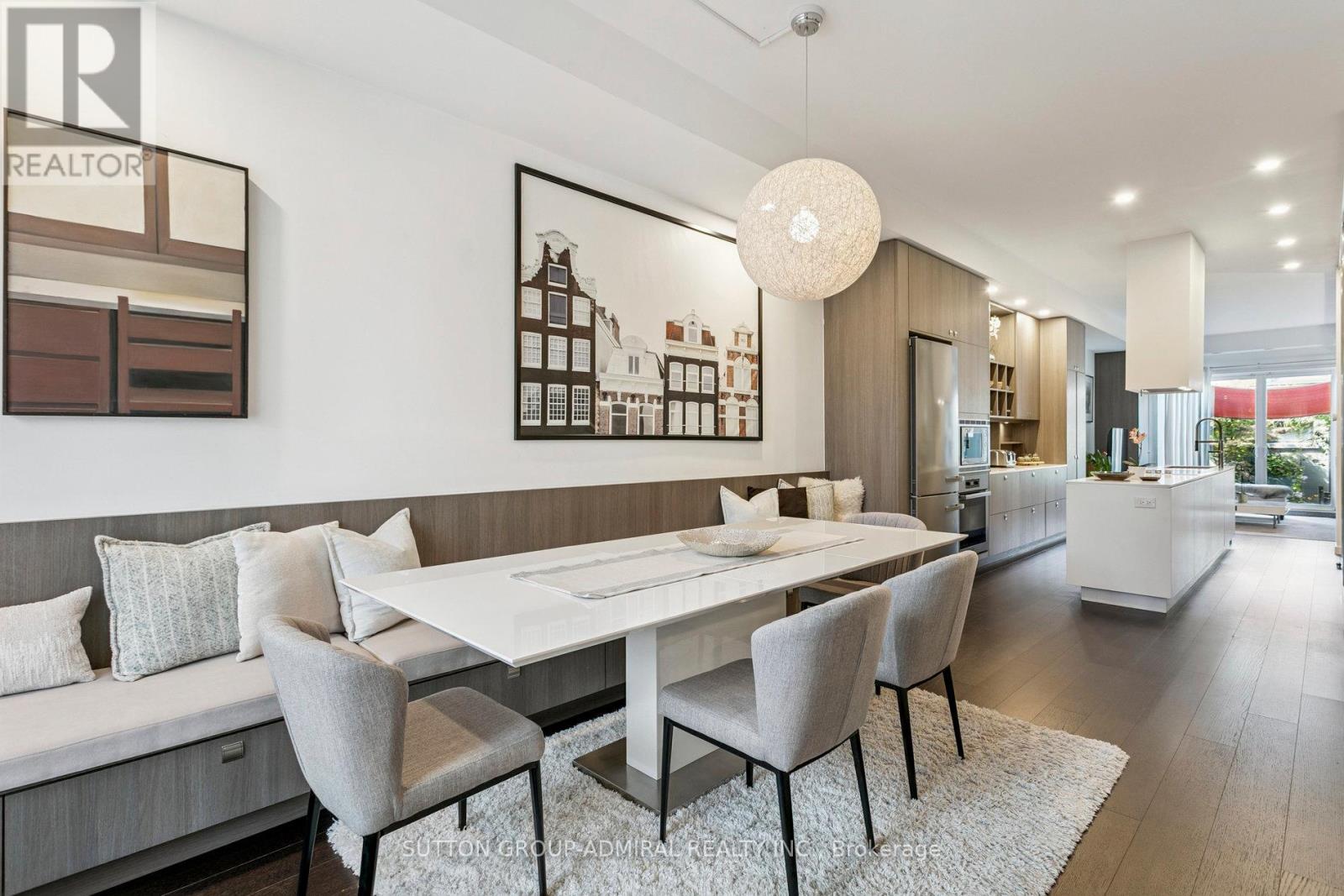 492 Shaw Street, Toronto, Ontario  M6G 3L3 - Photo 2 - C13677002