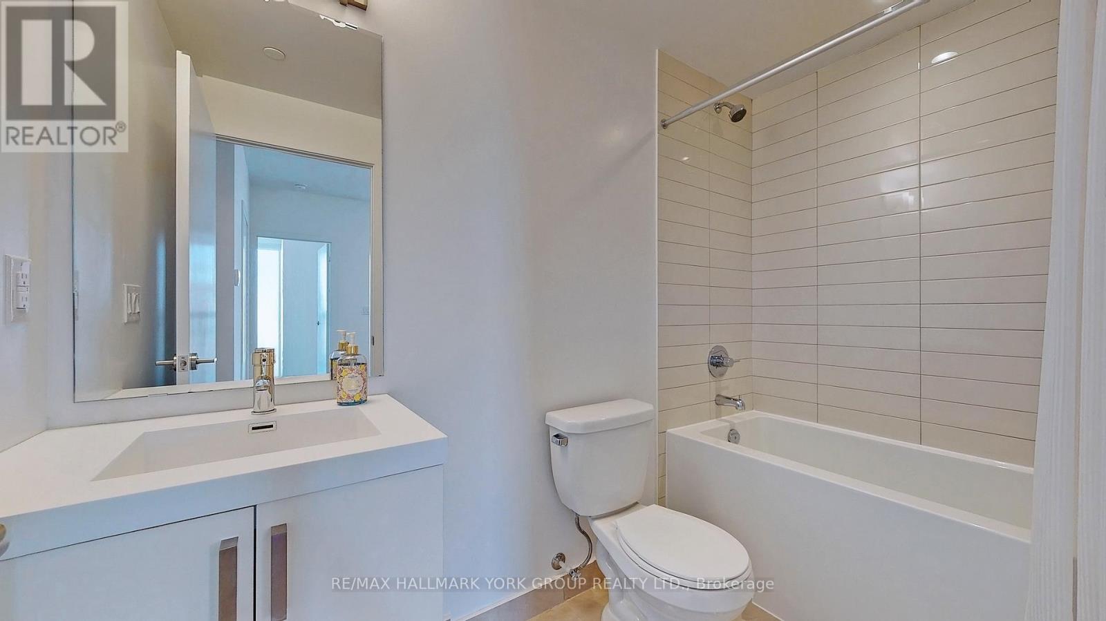 705 - 1603 Eglinton Avenue W, Toronto, Ontario  M6E 0A1 - Photo 21 - C13677010