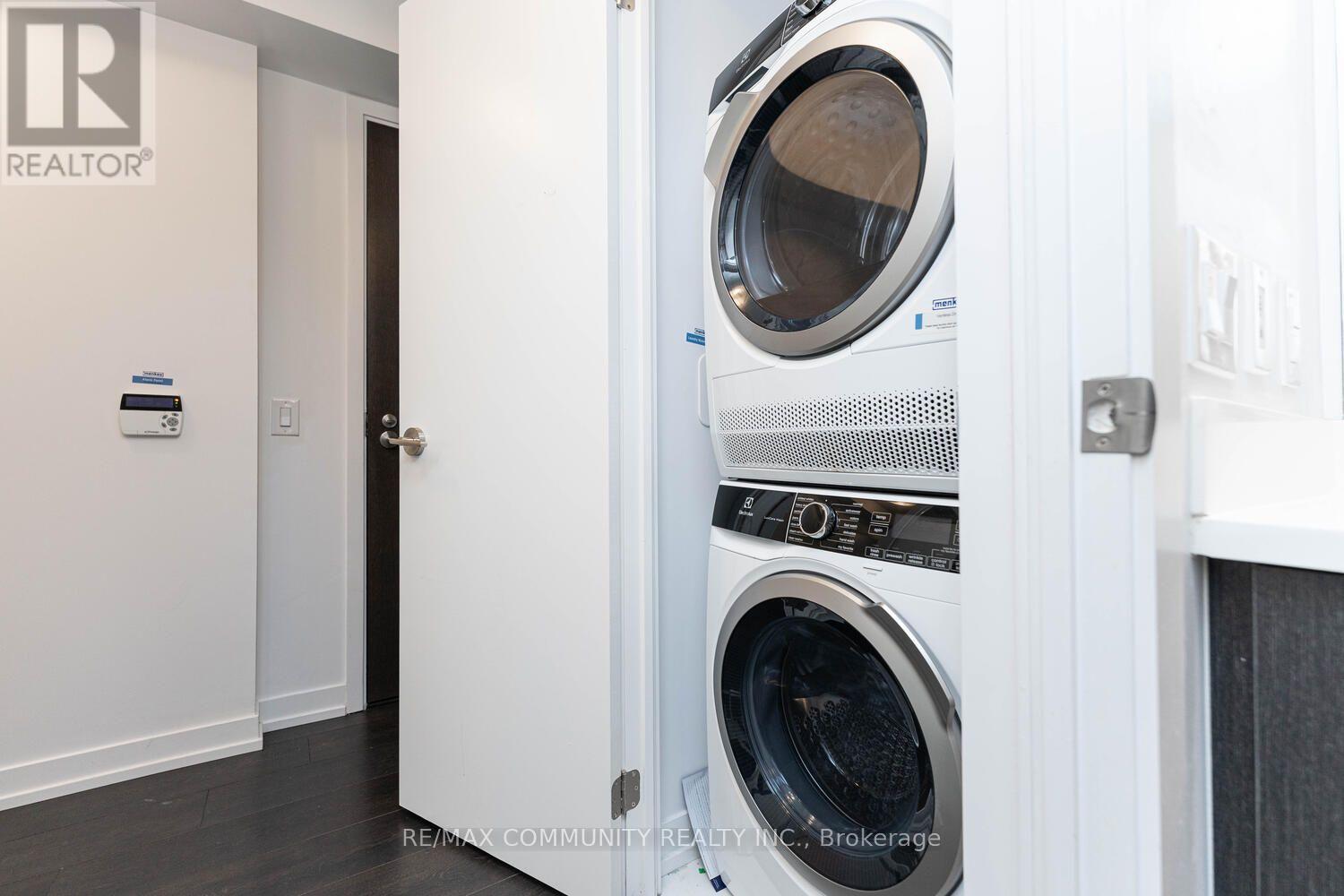 501 - 219 Dundas Street E, Toronto, Ontario  M5A 1Z6 - Photo 9 - C13677070