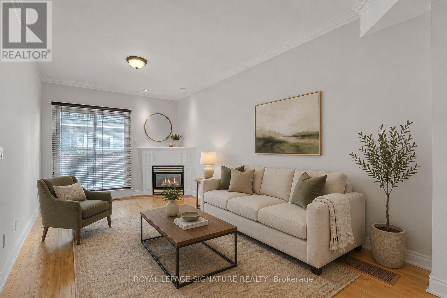 1019a College Street, Toronto, Ontario  M6H 1A8 - Photo 15 - C13677088