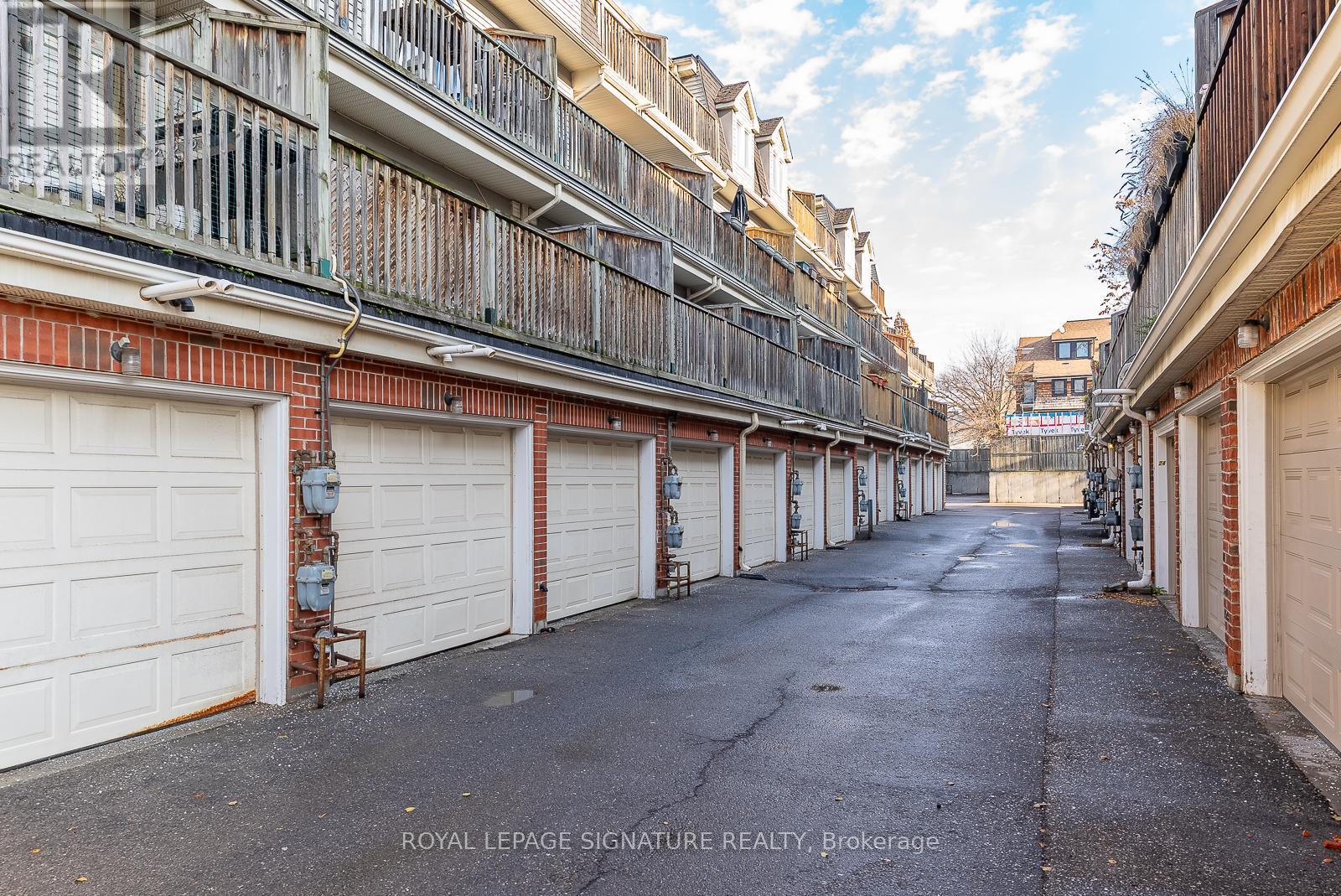 1019a College Street, Toronto, Ontario  M6H 1A8 - Photo 40 - C13677088
