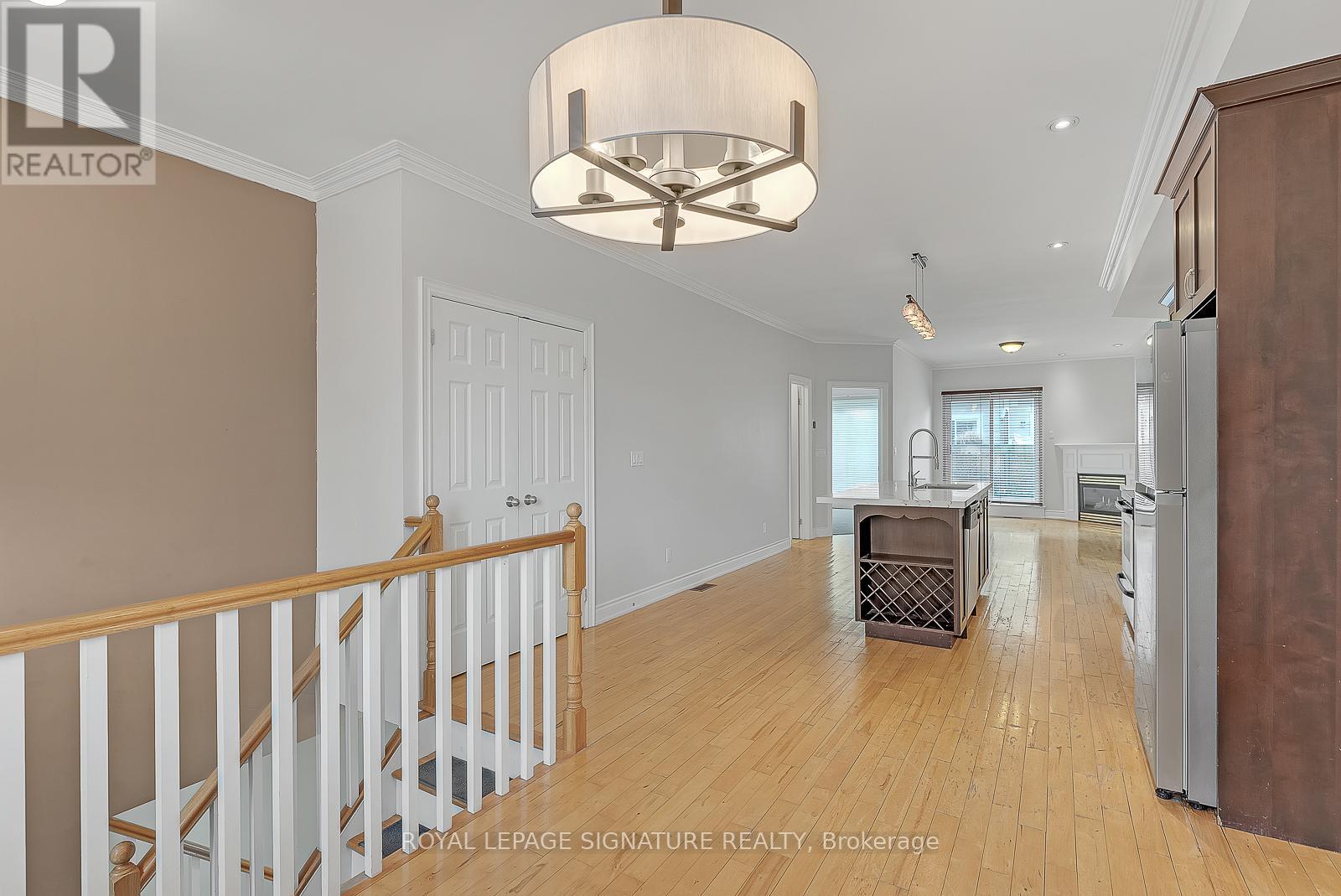 1019a College Street, Toronto, Ontario  M6H 1A8 - Photo 7 - C13677088