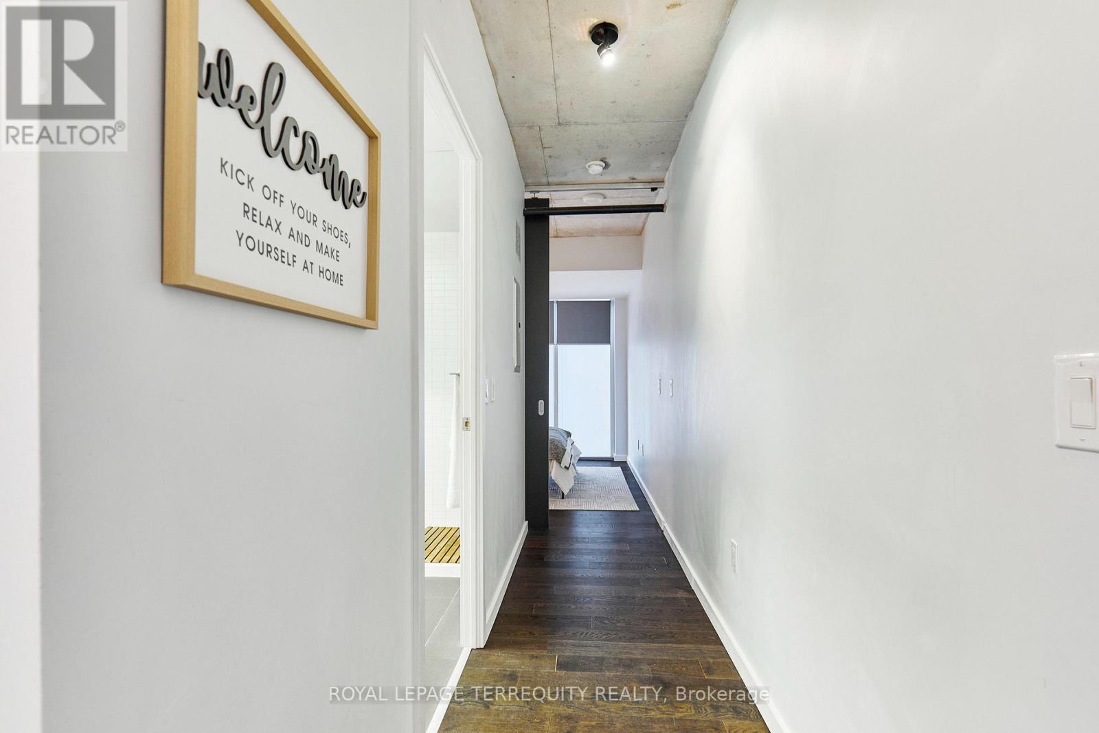 702 - 32 Trolley Crescent, Toronto, Ontario M5A 0E8 - Photo 16 - C13677100