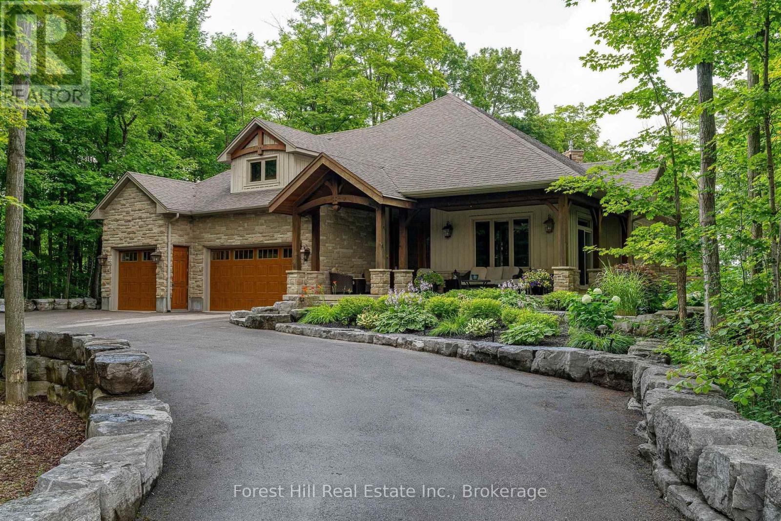 201 Peters Crescent, Grey Highlands, Ontario  N0C 1E0 - Photo 2 - X13677062