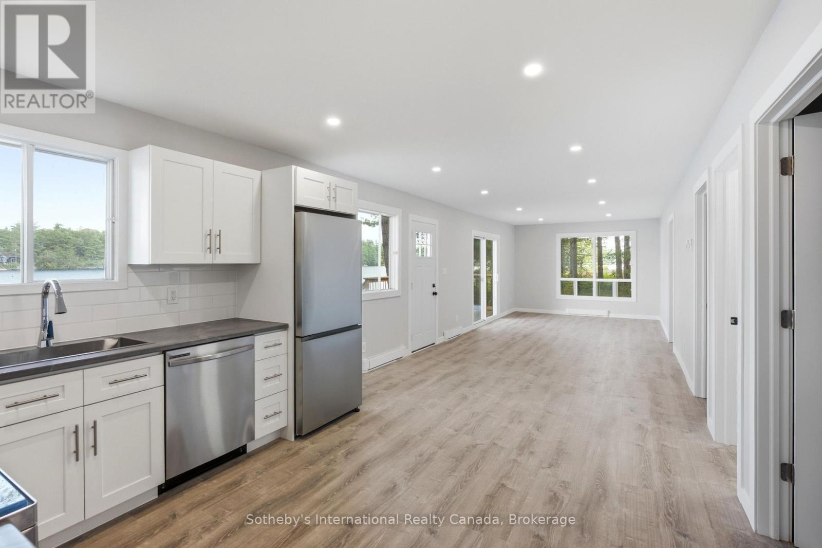 Cottage - 1055 West Bank Drive, Gravenhurst (Morrison), Ontario  P0E 1G0 - Photo 17 - X13677086