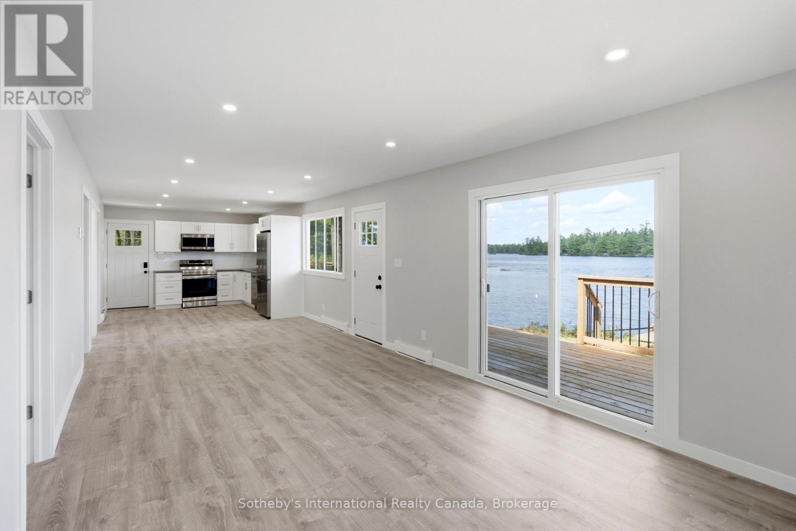 Cottage - 1055 West Bank Drive, Gravenhurst (Morrison), Ontario  P0E 1G0 - Photo 18 - X13677086