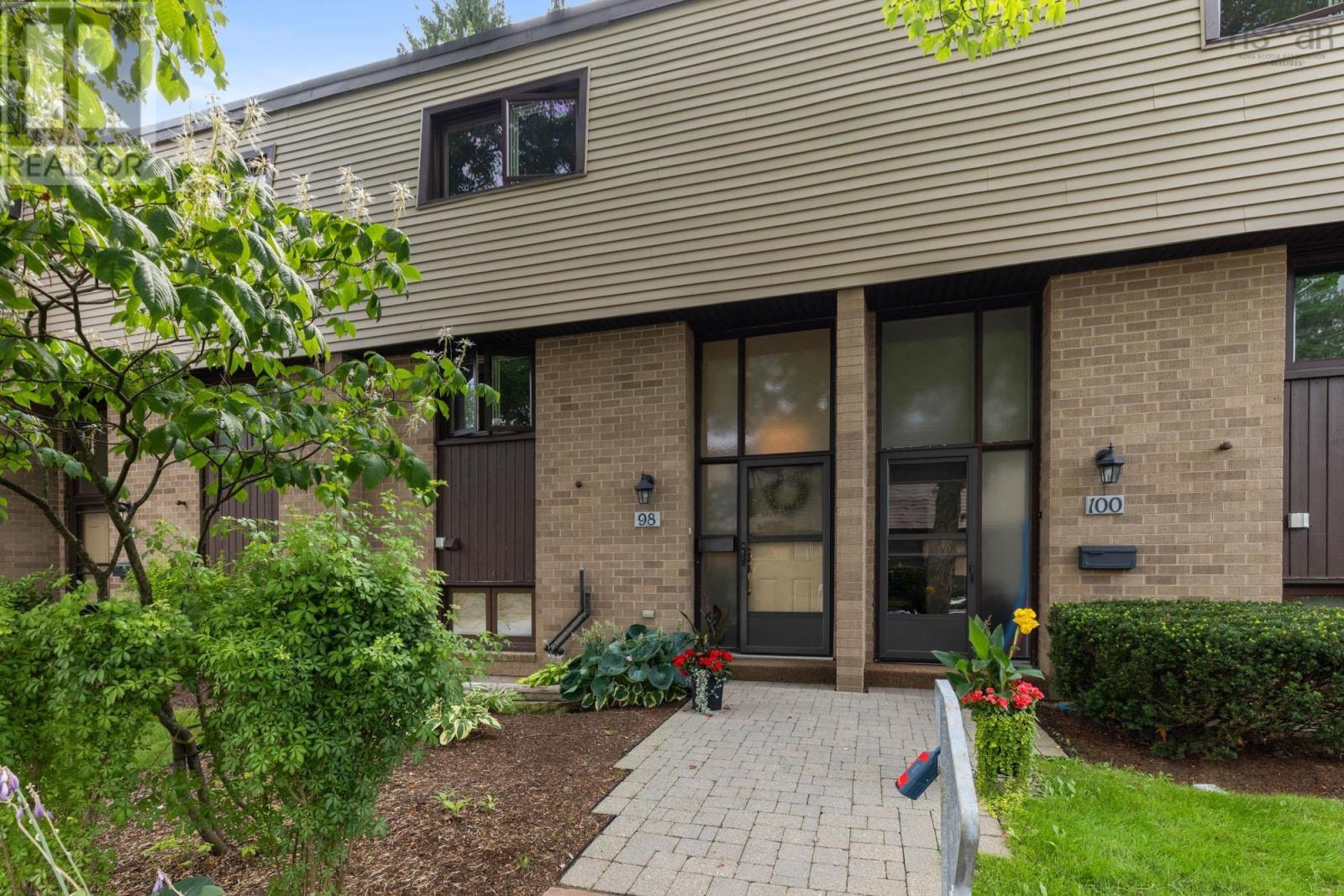 98 Forestside Crescent, Halifax, Nova Scotia  B3M 1M4 - Photo 1 - 202620638