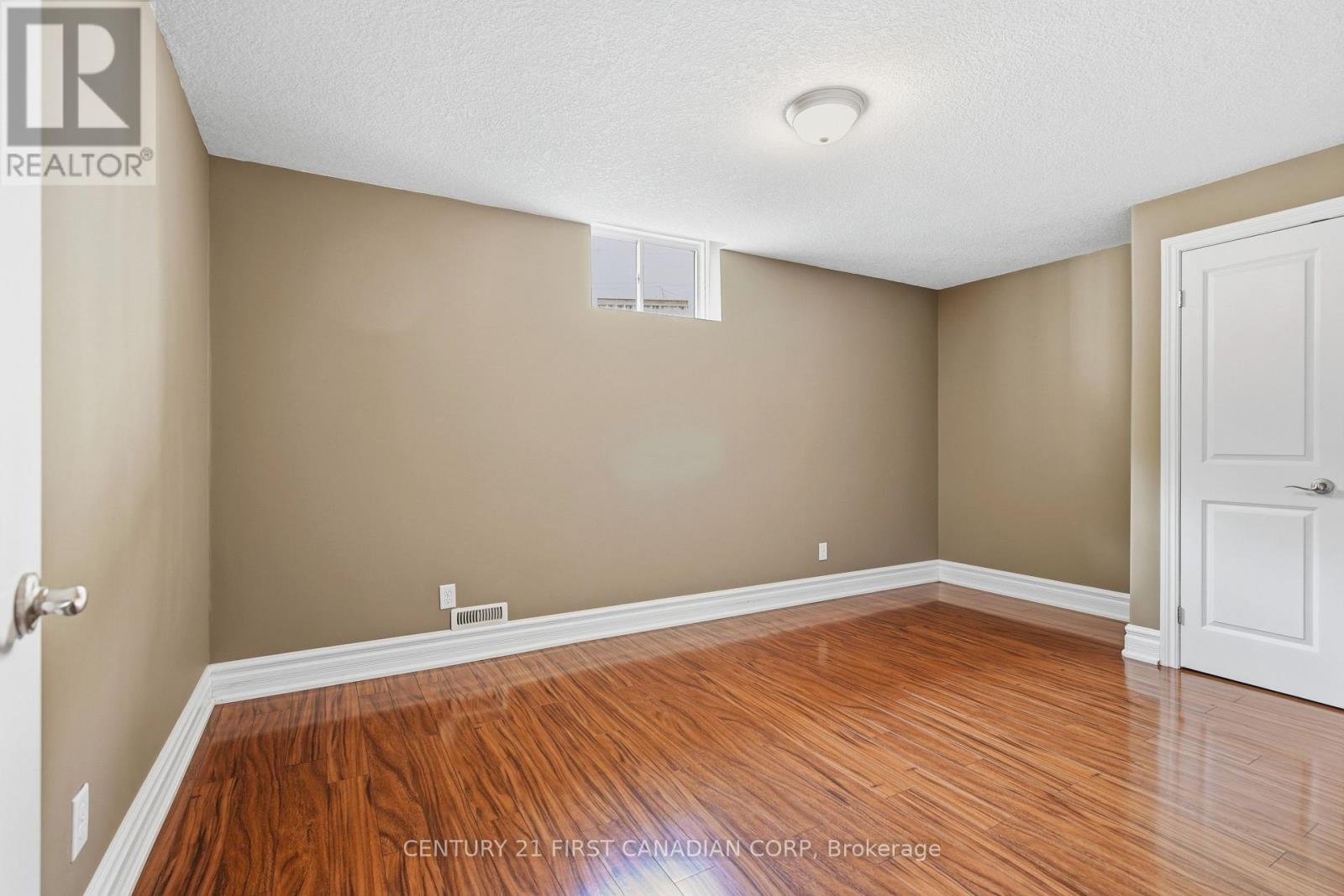 2285 Lilac Avenue, London South, Ontario  N6K 5E1 - Photo 34 - X13676930