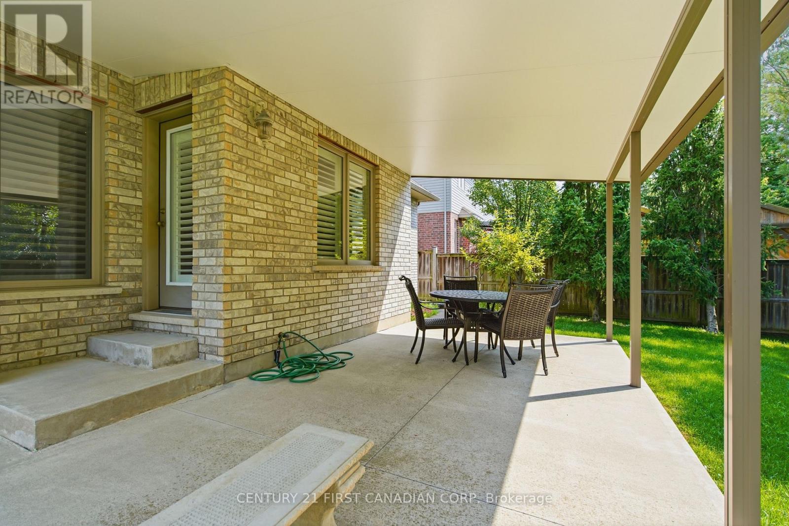 2285 Lilac Avenue, London South, Ontario  N6K 5E1 - Photo 37 - X13676930
