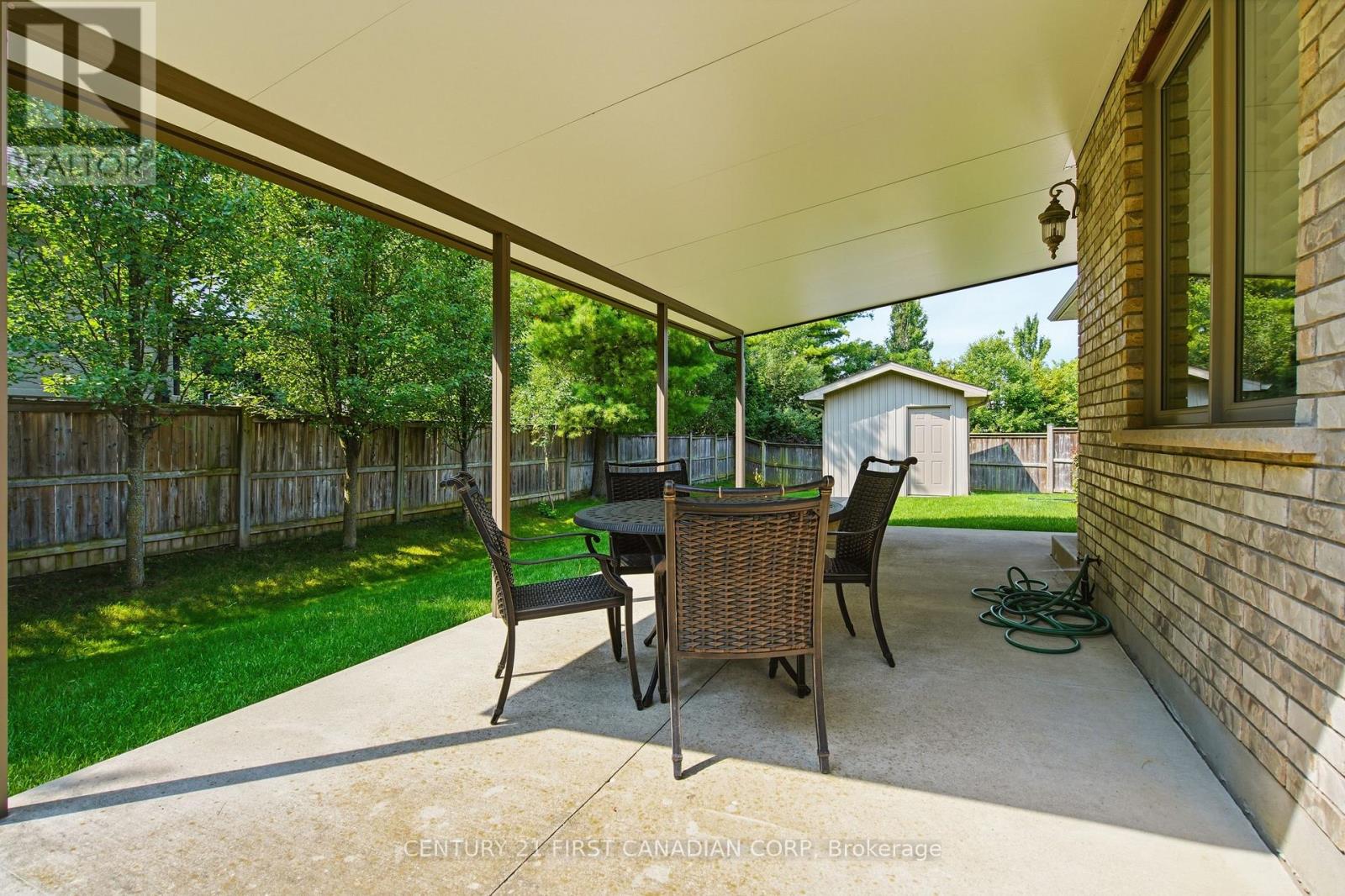 2285 Lilac Avenue, London South, Ontario  N6K 5E1 - Photo 39 - X13676930