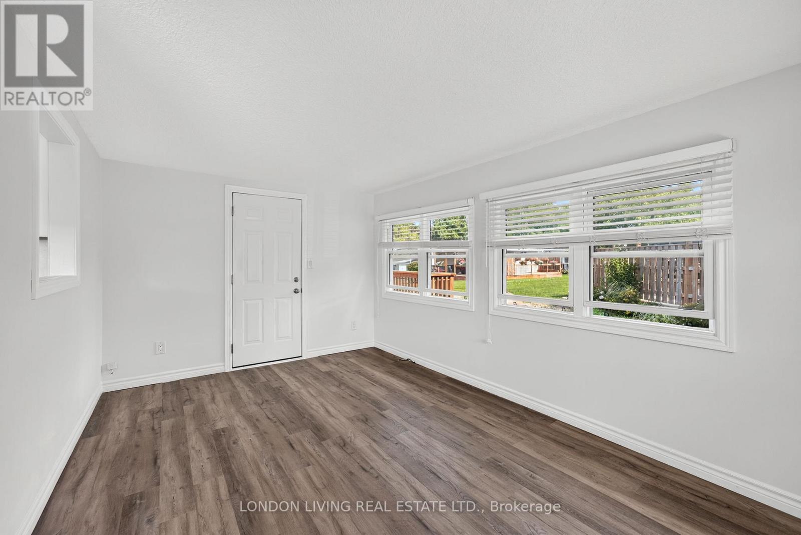 23 Pebble Beach Parkway, South Huron, Ontario N0M 1T0 - Photo 13 - X13677022