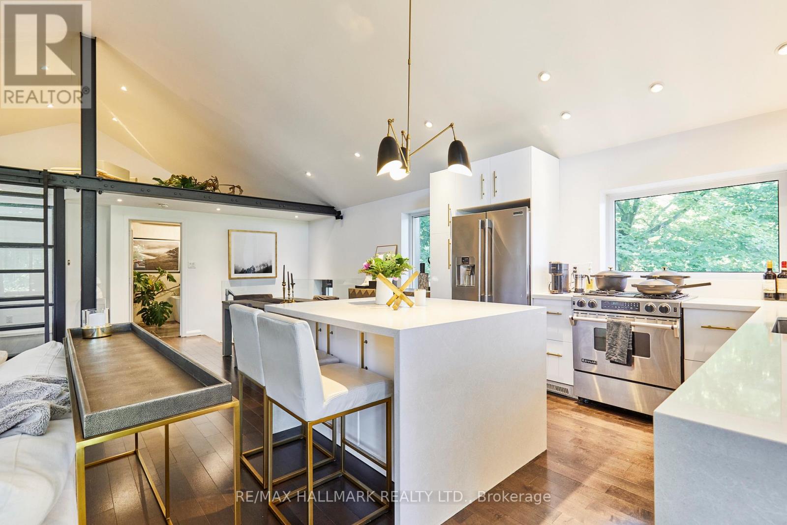 72 Sunnypoint Crescent, Toronto, Ontario  M1M 1B9 - Photo 17 - E13677144
