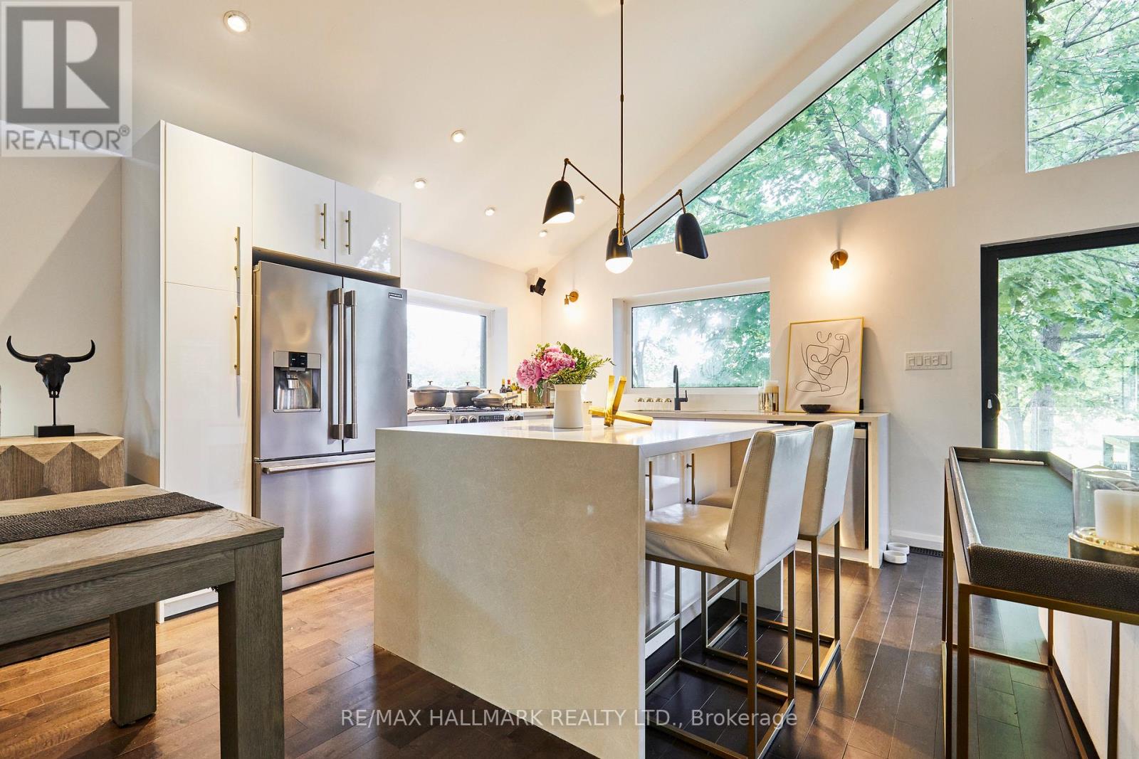 72 Sunnypoint Crescent, Toronto, Ontario  M1M 1B9 - Photo 7 - E13677144