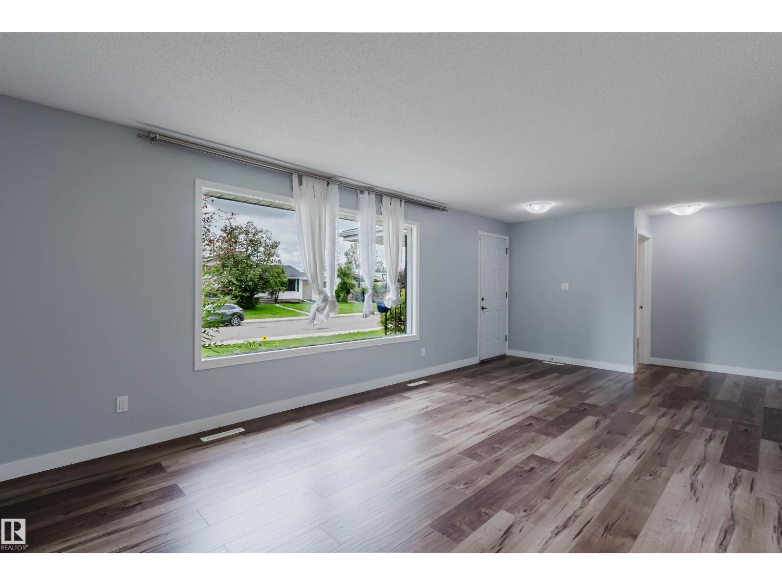 11420 46 Av Nw, Edmonton, Alberta  T6H 0A5 - Photo 8 - E4503807