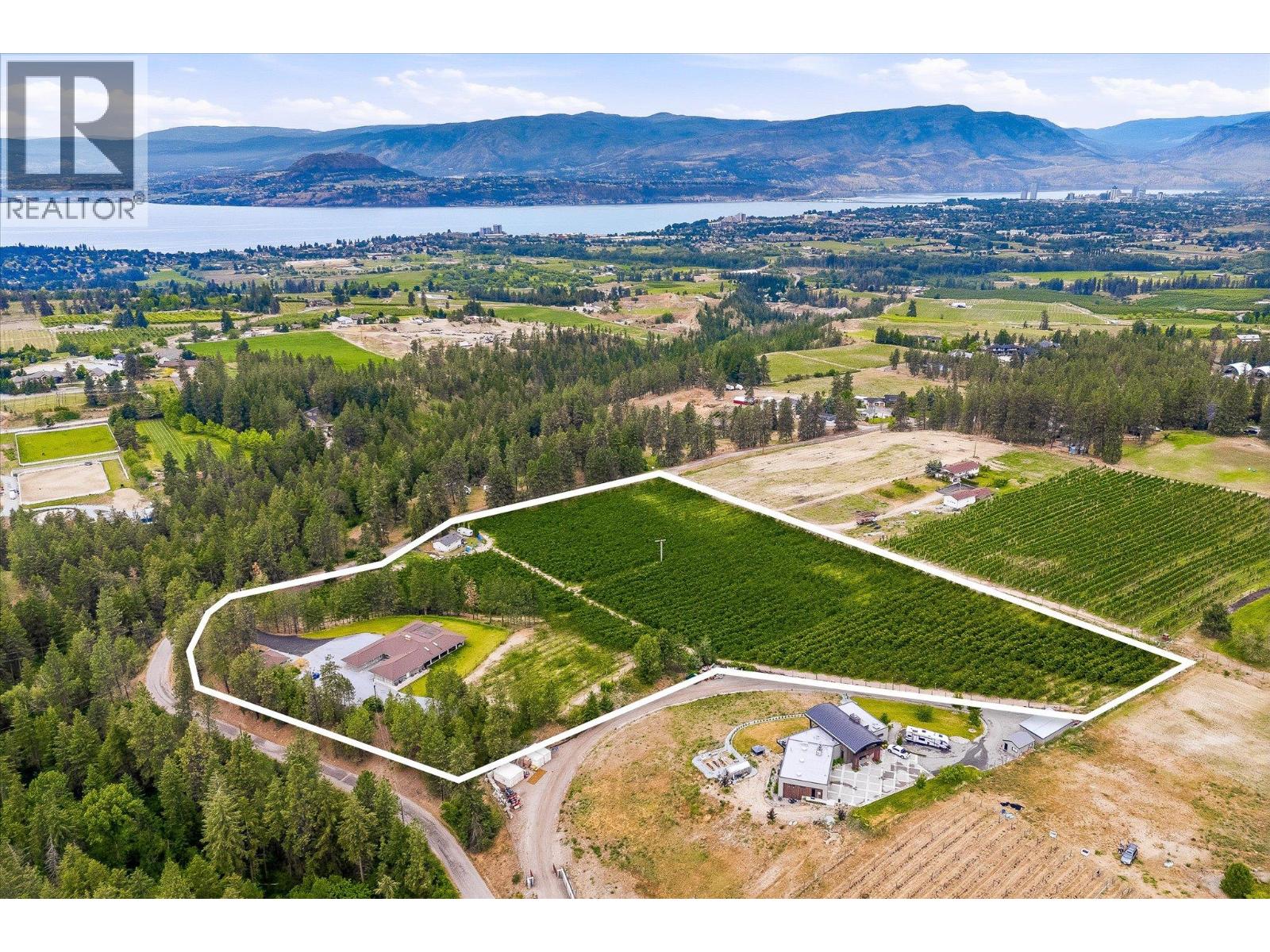 4235 Todd Road, Kelowna, British Columbia  V1W 4B8 - Photo 3 - 10389150