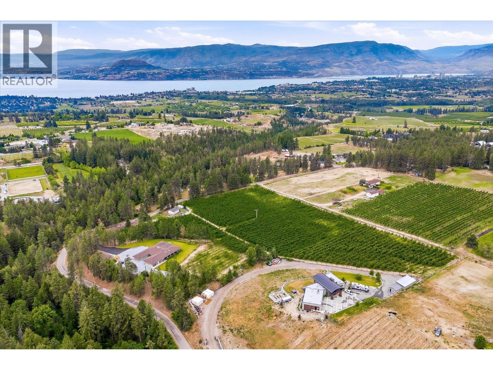 4235 Todd Road, Kelowna, British Columbia  V1W 4B8 - Photo 11 - 10389150
