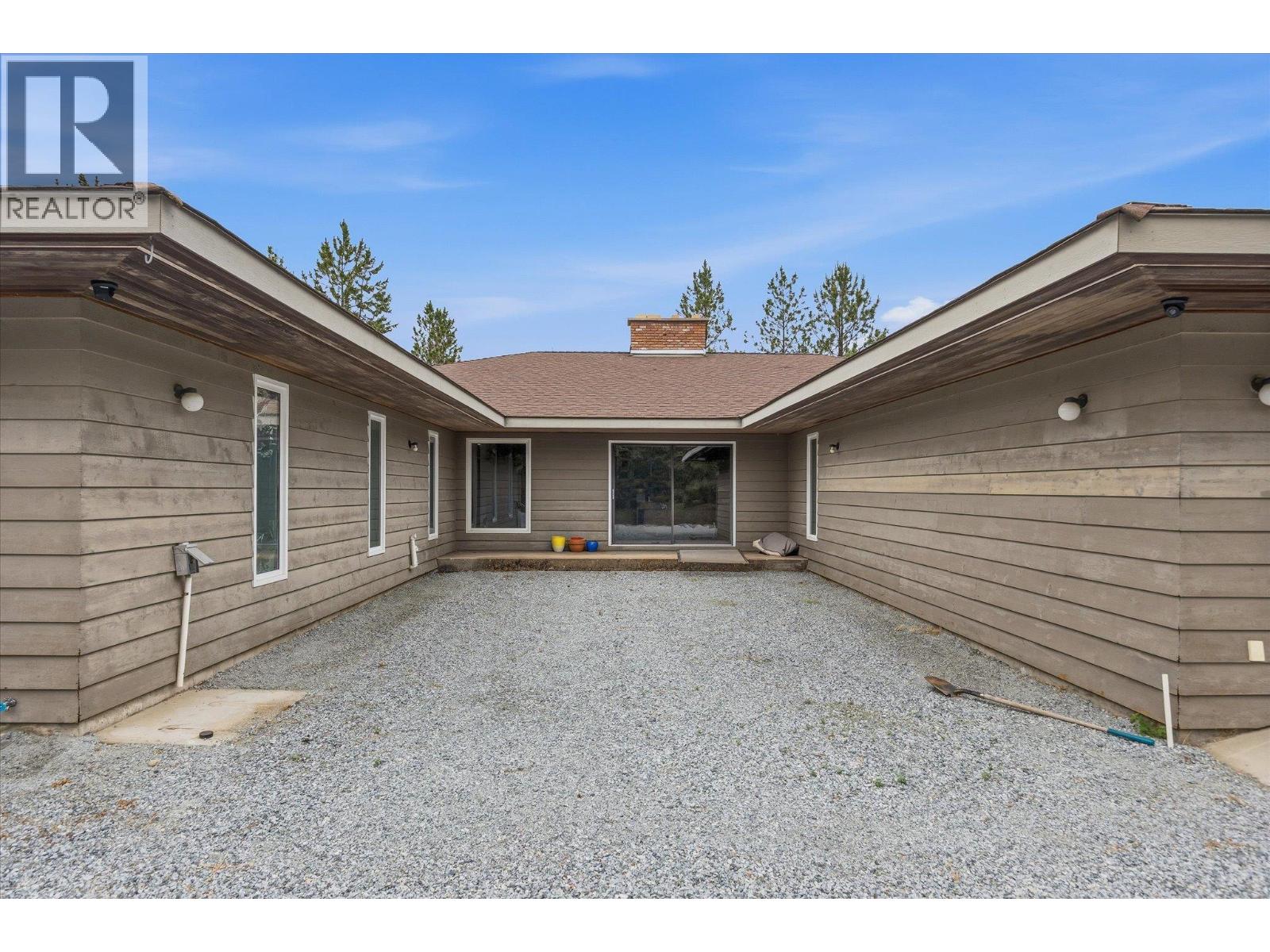 4235 Todd Road, Kelowna, British Columbia  V1W 4B8 - Photo 23 - 10389150
