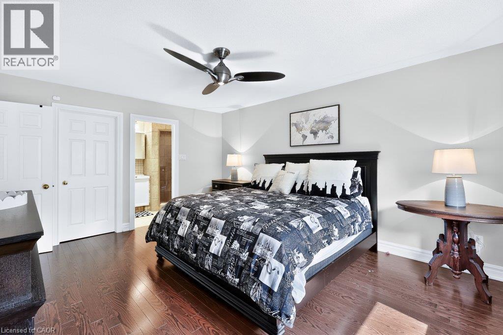 324 Oakridge Court, Oakville, Ontario  L6H 5T9 - Photo 31 - 40855885