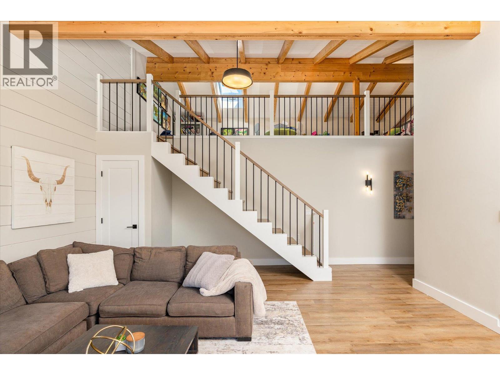 1055 Pearson Road, Penticton, British Columbia  V2A 8T9 - Photo 19 - 10390881