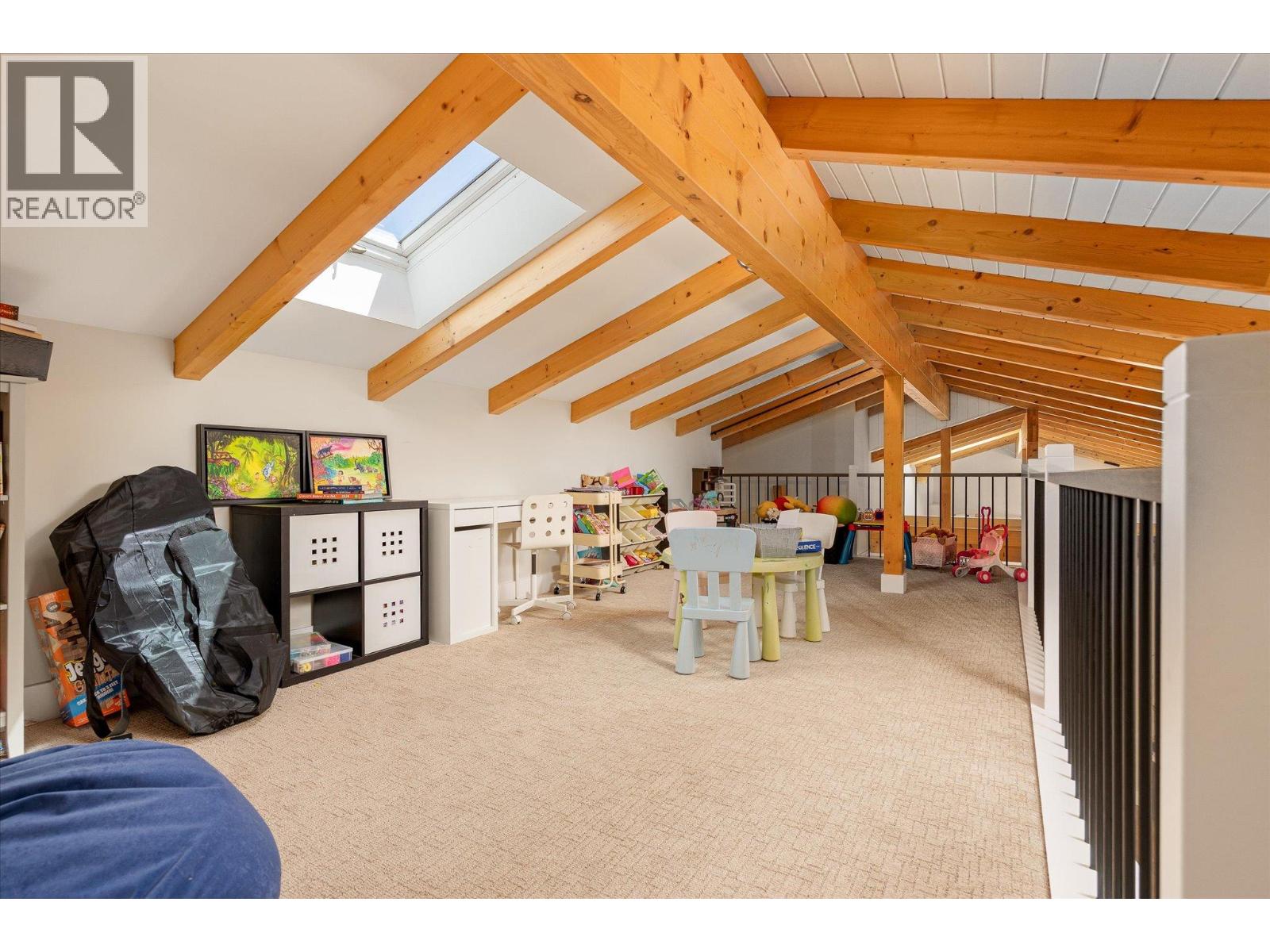 1055 Pearson Road, Penticton, British Columbia  V2A 8T9 - Photo 20 - 10390881
