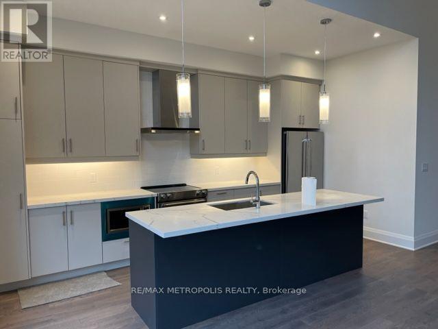 17 Vern Robertson Gate, Uxbridge, Ontario L9P 0R9 - Photo 30 - N13676994