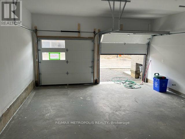 17 Vern Robertson Gate, Uxbridge, Ontario L9P 0R9 - Photo 33 - N13676994